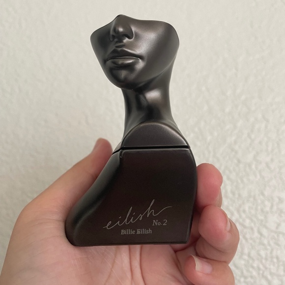 Billie Eilish No. 2 - Picture 1 of 3